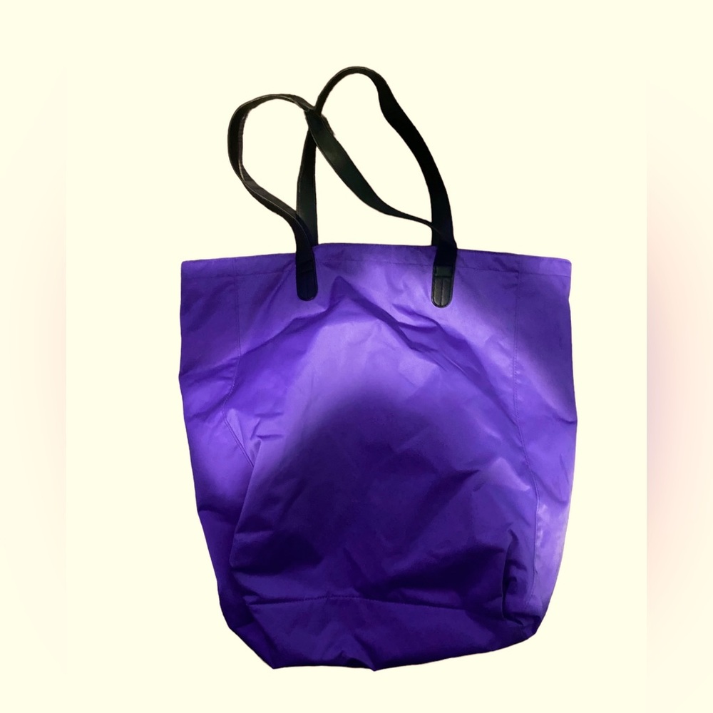 lululemon go with the flow purple tote - Picture 3 of 4